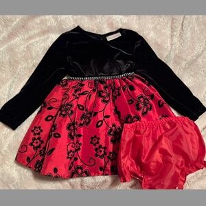 NWOT Youngland Baby Girl Velvet Bling Long Sleeve Formal Dress Size 24 mo